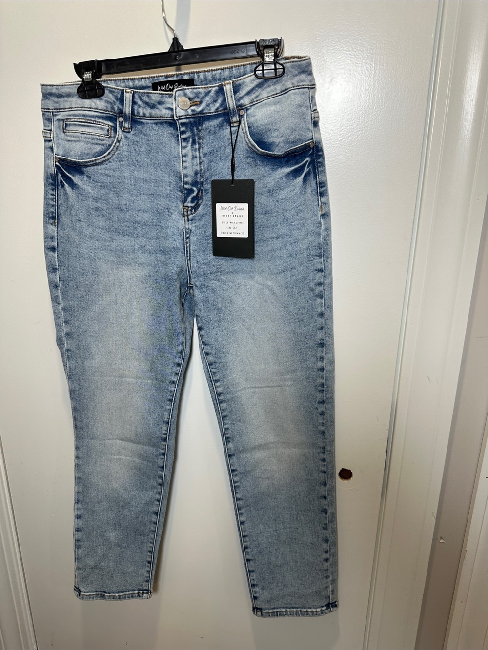 High-Rise Light Blue Skinny Jeans with Stretch - Wild Oak Boutique- Risen (54)